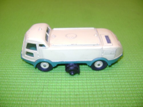Dinky toys 596 - toys,