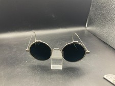 ancienne lunette de protection