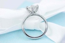 Bague de fiançailles en or