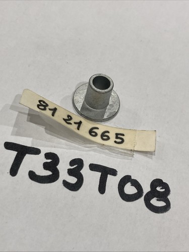 Aprilia 8121665 douille - 8121665,