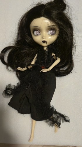 Authentic early pullip doll - pullip,