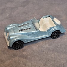 Petite voiture miniature