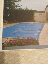 Bâche de protection piscine 8mx4m avec enrouleur
