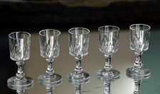 BACCARAT — Suite de 5 Verres