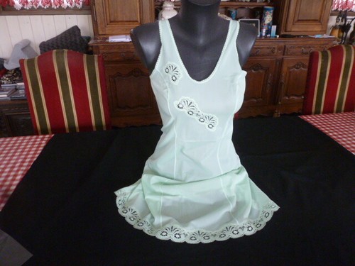 Jolie combinaison fond robe - jolie, de