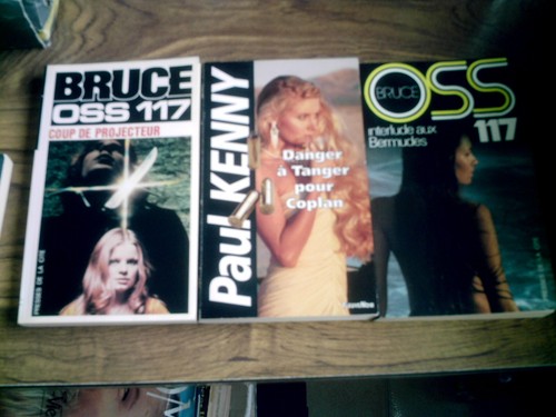 Lot livres policiers oss 117 - 3,