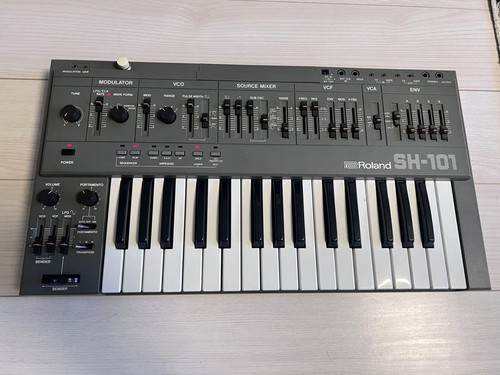 Synthétiseur monophonique