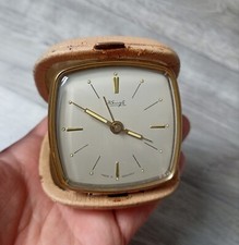 Réveil de voyage ancien