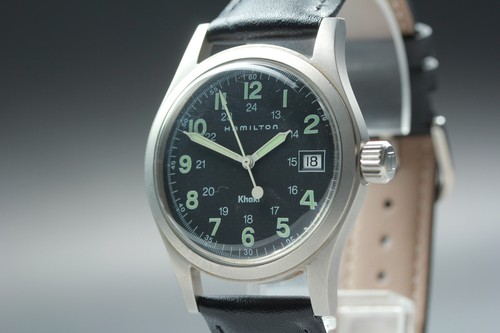 Presque comme neuve montre - neuve],