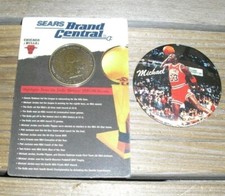 Michael Jordan Pin & Four Time World Champions Commemorative Coin - NBA 72 Wins