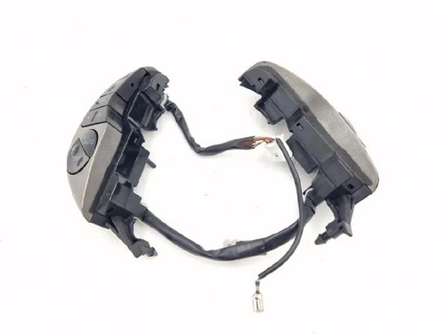 8424447020 commande autoradio