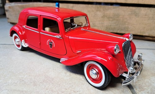 Collector citroën 15 cv - collector,