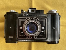 Appareil photo ancien ULTRA