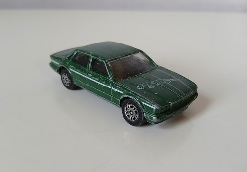 Corgi jaguar xj40 - jaguar,