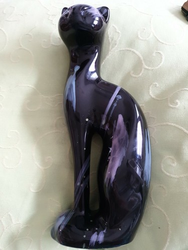 Figurine chat design studio