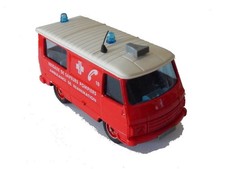 Peugeot J9 Pompiers SOLIDO