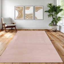 Tapis rose doux et moelleux