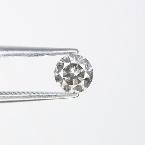Diamant rond naturel - , taille