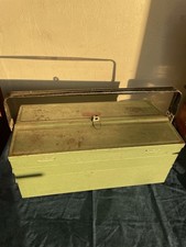 Ancienne caisse à outils Manufrance 