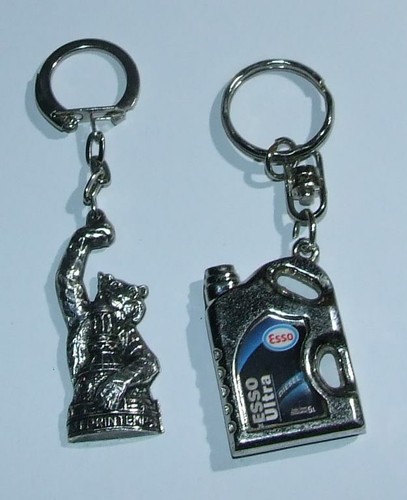 Anciens porte clés esso - porte-clés,