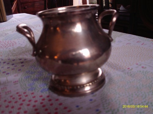 Petit pot métal - petit, argente