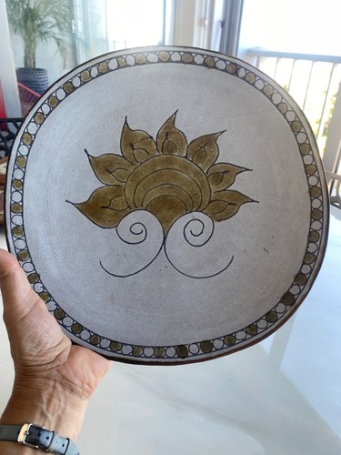 Ancien dessous plat - dessous, de