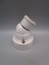 Applique ancienne en porcelaine