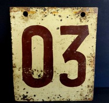 Ancienne plaque de n° de wagons de chemin de fer ( 15cm x 17,5cm ) courant XXe 