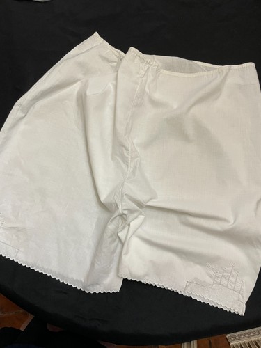 Ancienne culotte brodée - culotte,