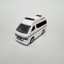 Ambulance voiture miniature
