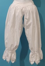 Ancienne culotte fendue - , en