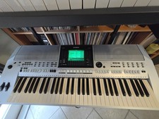 Yamaha PSR-S900 61-Key