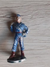 FIGURINE PLASTIQUE STARLUX  1/32 AVIATEUR ( voir scanne ) pas de manque
