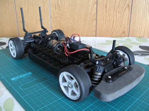 R73 tamiya 01 - r73,