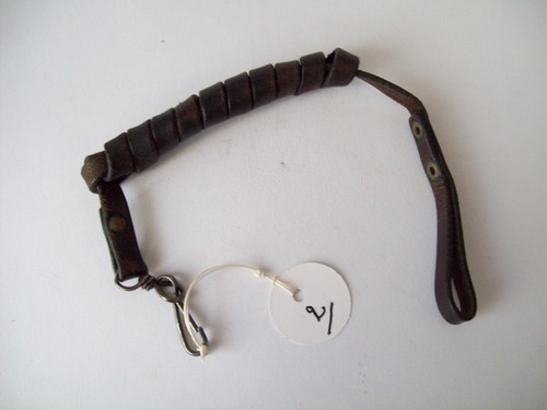 Militaria dragonne cuir noire - militaria,