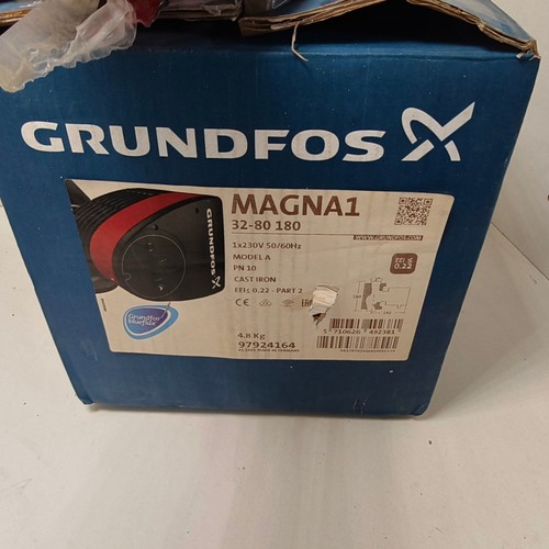Neuf circulateur grundfos - circulateur,