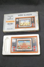 Game And Watch en boite avec poly fire attack