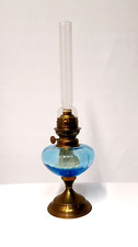 Ancienne lampe à petrole