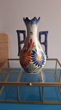 Vase en faience décor floral