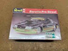 REVELL 1/25 MAQUETTE BERETTA