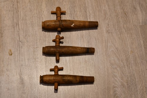 Anciens robinets de - 3,