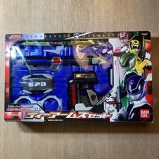 Power Rangers Tokusou Sentai SPD DEKARANGER Dee Arms Set Megazord BANDAI Toy BOX