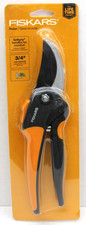 Fiskars Pruner Cuts up to 3/4"