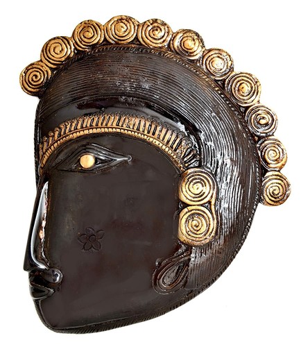 Marron laiton tribal - marron, visage