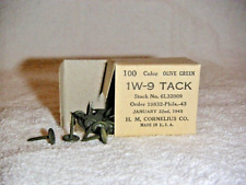 1 BOITE de 100 PUNAISES