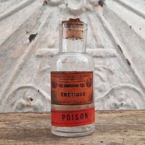 Ancien flacon pharmaceutique