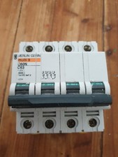 Disjoncteur Tetra 4P Merlin Gerin C60N C63 24234