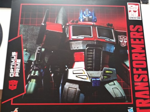 Hot toys optimus prime - hot,
