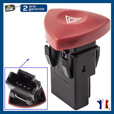 BOUTON DE WARNING DETRESSE prévu pour RENAULT MASTER 2 & TRAFIC II = 8200442724