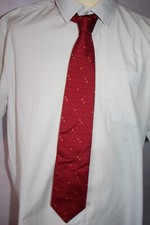 CRAVATE HOMME °°°  CELIO  °°°  100% SOIE . PARFAIT ETAT